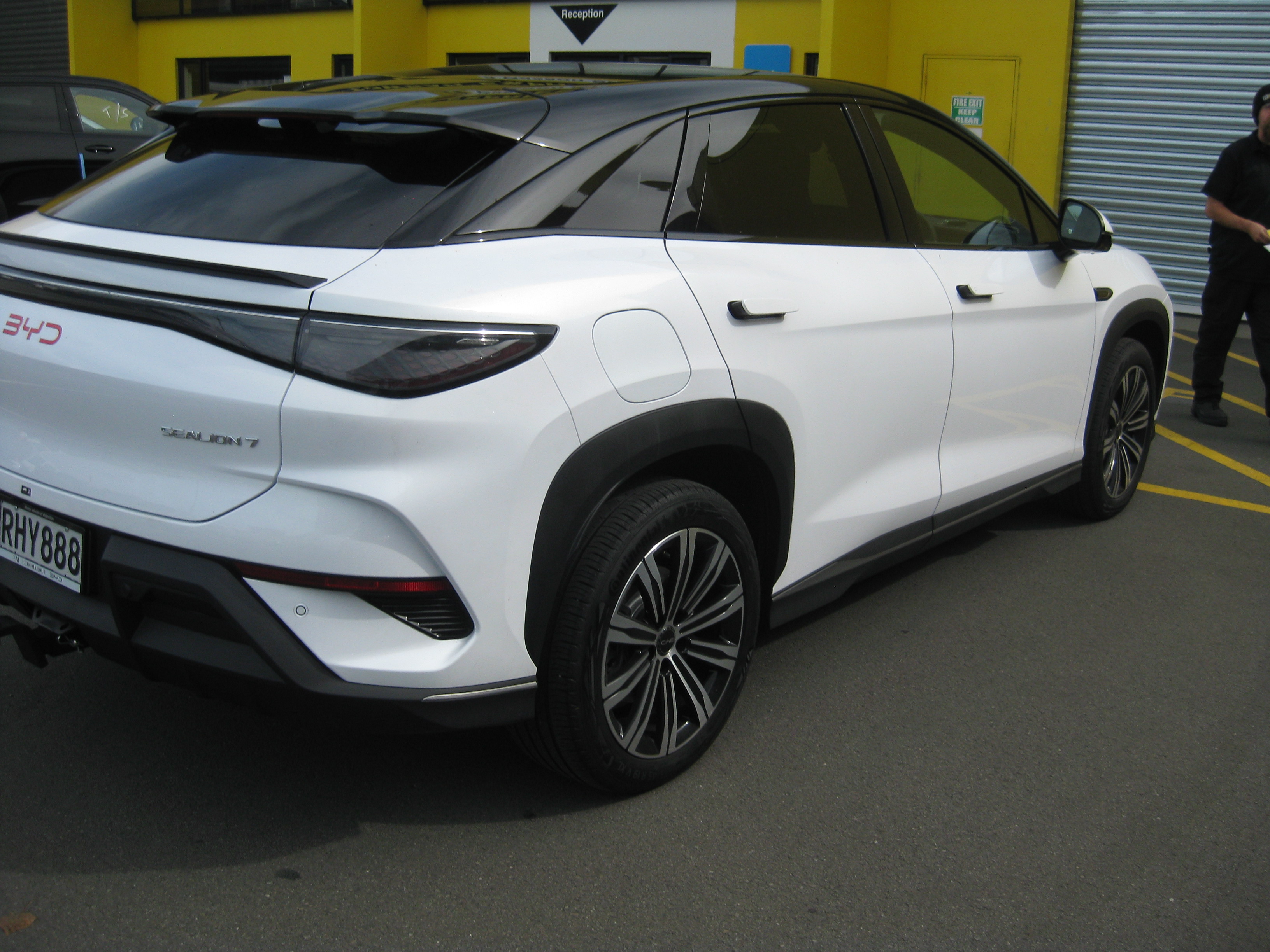 BYD SEALION 7 STATIONWAGON 2024-CURRENT